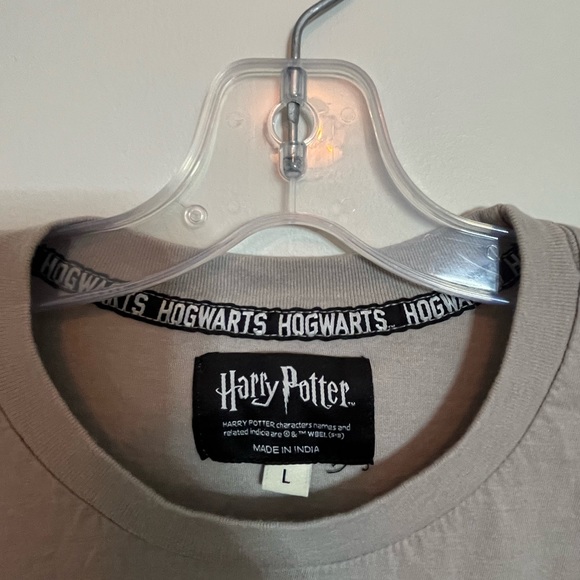 Official Harry Potter: Ravenclaw Learning, Wit, Wisdom T-Shirt (Large) - Picture 4 of 6